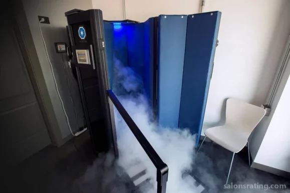 CryoLuxe Cryotherapy Chicago, Chicago - Photo 3