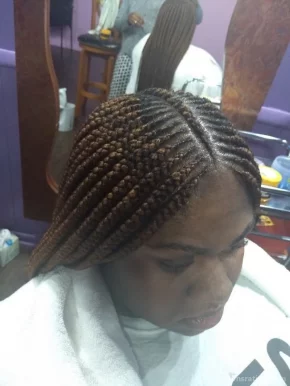 A.S. African Hair Braiding shop, Chicago - Photo 7