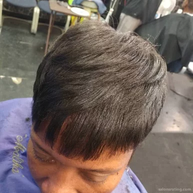 Black Magic Unisex Hair Salon, Chicago - Photo 1