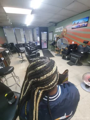 Manoro’s African Hair Braiding, Chicago - Photo 4