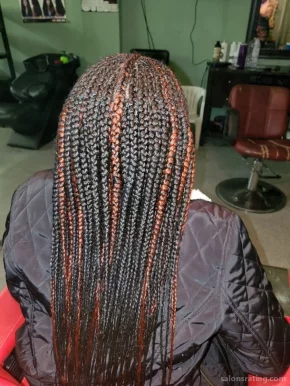 Mado's African Hair Brading Salon, Chicago - Photo 6