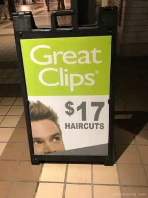 Great Clips, Chicago - Photo 8