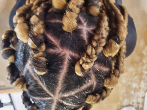 Odo African Hair Braiding, Chicago - Photo 1