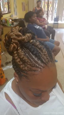 Star african pro hair braiding, Chicago - Photo 1