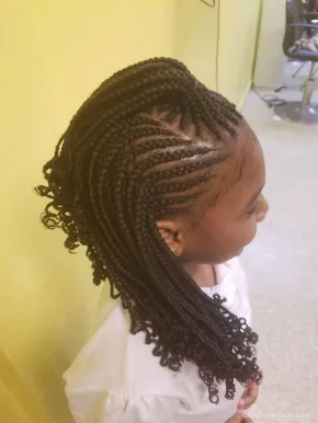 Star african pro hair braiding, Chicago - Photo 4