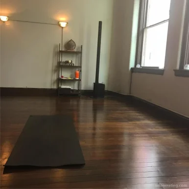 Annex Yoga Studio, Cincinnati - Photo 3