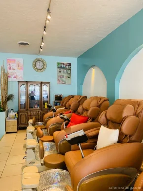 Hot Stone Nails & Spa, Clearwater - Photo 1