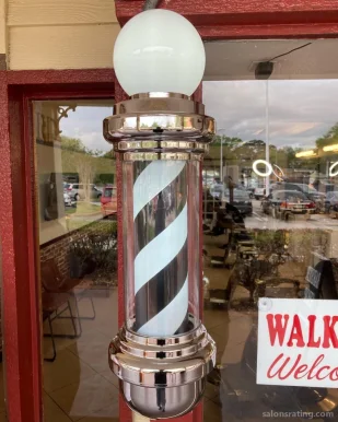 Mackhard Barber Shoppe, Clearwater - Photo 4
