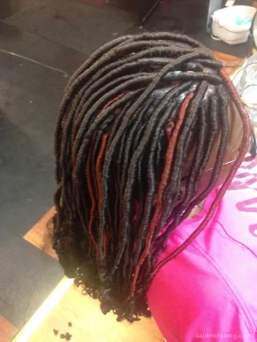 Linda Hair Braiding / Sarata's African hair salon, Cleveland - Photo 2
