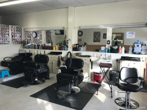Econ Barber Shop, Clovis - Photo 2
