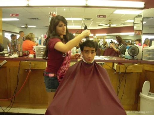 Maroon & White Barber Shop, College Station - Photo 2