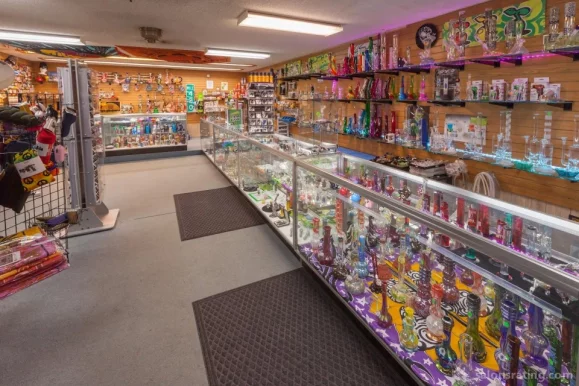 Freaky's Smoke Shop & Tattoo VI Academy, Colorado Springs - Photo 3