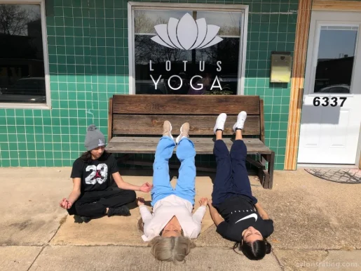 Lotus Yoga Dallas, Dallas - Photo 3