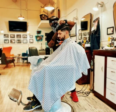 Alton's Old School Barbershop, Dallas - Photo 7