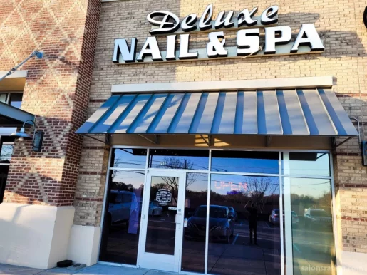 Deluxe Nail & Spa (Now Hiring!!), Dallas - Photo 3