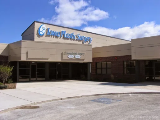 Iowa Plastic Surgery, Davenport - 