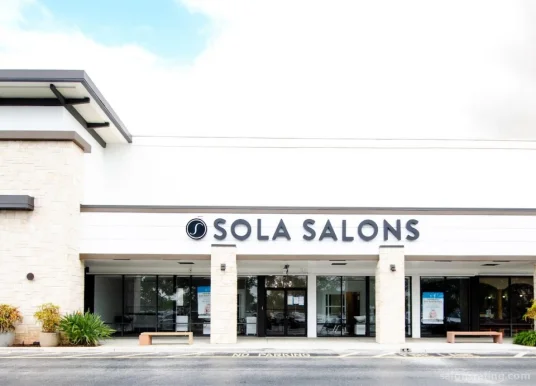 Sola Salon Studios, Davie - Photo 1