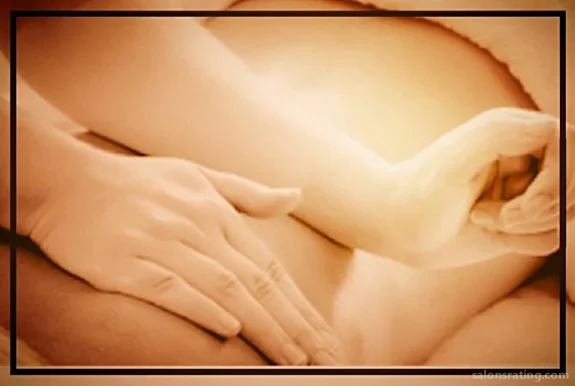 Divine Touch Massage Therapy, Denver - Photo 5