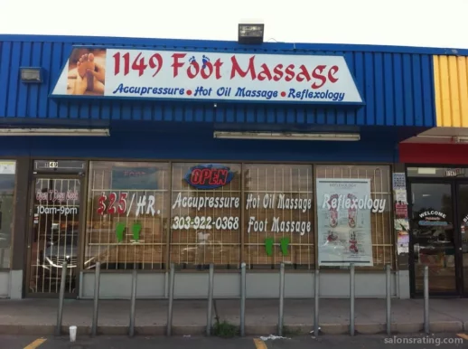1149 foot massage, Denver - Photo 5