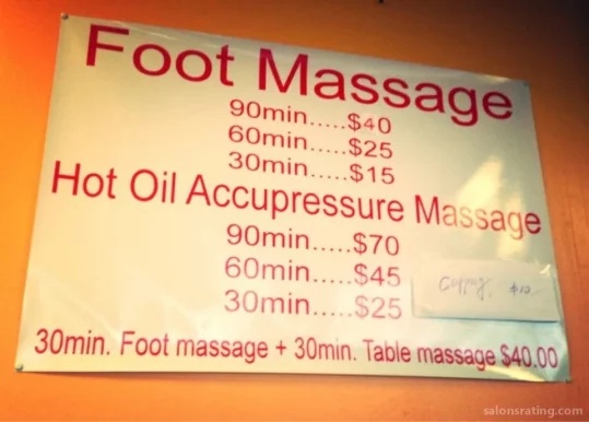 1149 foot massage, Denver - Photo 1