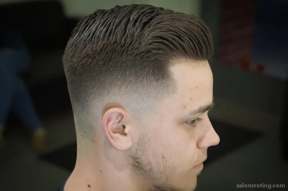 Paramount Barbering, Des Moines - Photo 2