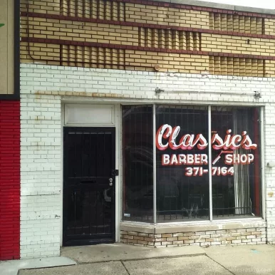 Classic's Barber Shop, Detroit - Photo 1
