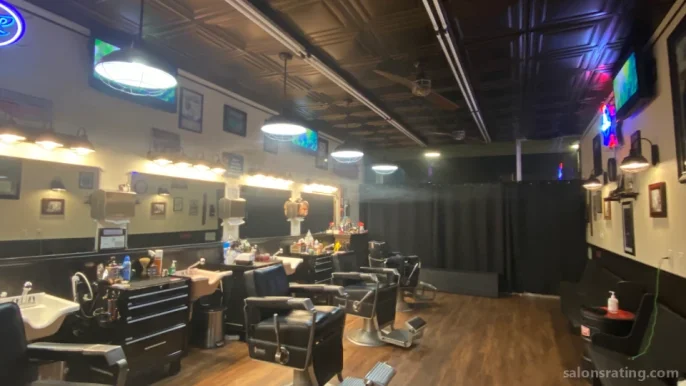 Downey Dave's Barber Shop, Downey - Photo 4