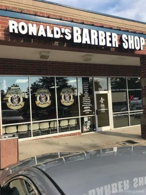 Ronald's Unisex Barbershop, Durham - Photo 2