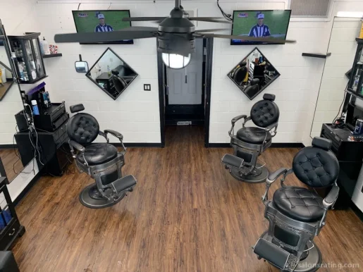 Barbershop, Elgin - Photo 3