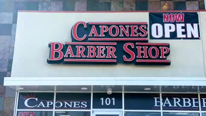 Capones Barbershop #11, El Paso - 