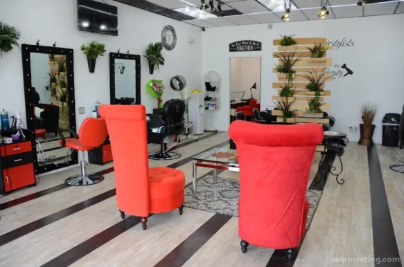 Tracy's Hair Salon, Evansville - Photo 3