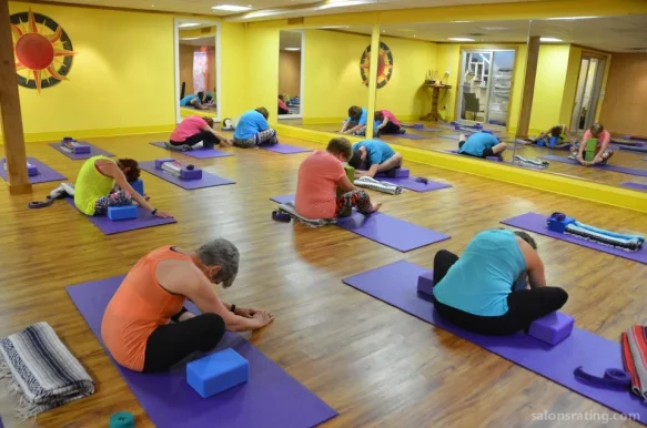 Evansville Yoga Center, Evansville - Photo 3