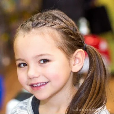 Pigtails & Crewcuts: Haircuts for Kids - Fayetteville, AR, Fayetteville - Photo 3