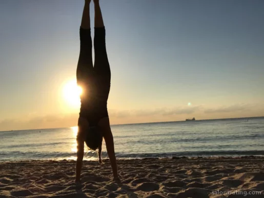 Yoga on the Beach at Ocean Manor Resort, Fort Lauderdale - Photo 6