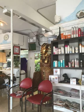 Pharo's Hair Oasis, Fort Lauderdale - Photo 3
