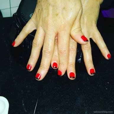 Lourd Nails and Beauty Care Salon, Fort Lauderdale - Photo 4