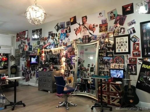 Rock N Roll Me Hair Studio, Fort Lauderdale - Photo 3