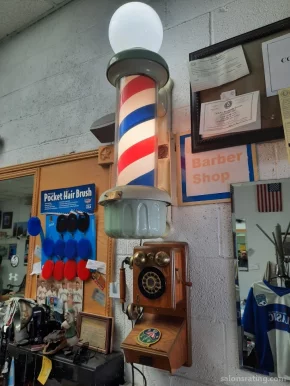 Tom's Barber Shop, Fort Worth - Photo 8