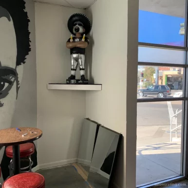 Tower 59 barbershop, Fresno - Photo 2