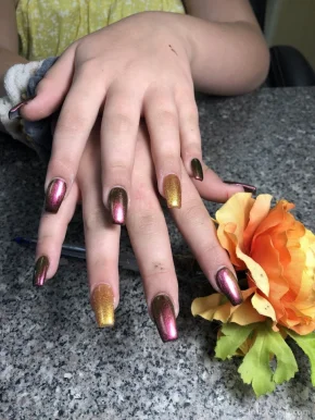 Belle nails, Glendale - Photo 1
