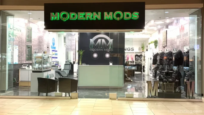 Modern Mods Body Piercings - Arrowhead, Glendale - Photo 4