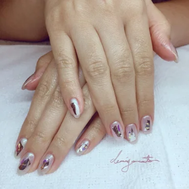 Nail Confidential by Demi Yamamoto, Glendale - Photo 3