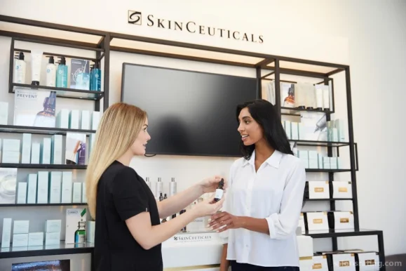 SkinLab by Plastic Surgery Associates, Grand Rapids - Photo 3