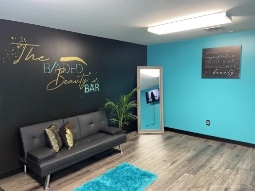 The Bladed Beauty Bar, Grand Rapids - Photo 3