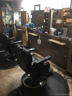 Hancan barbershop, Green Bay - Photo 2