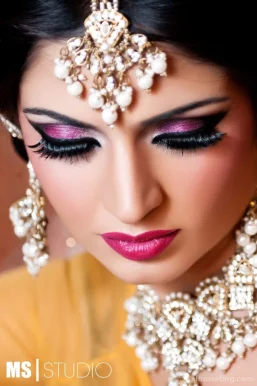 Bollywood Eyebrow Threading Salon & Spa, Gresham - Photo 1