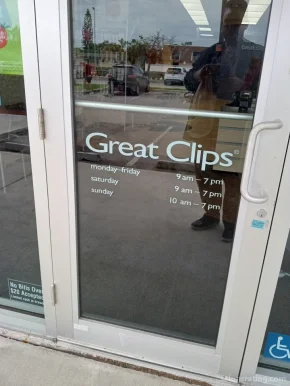 Great Clips, Hollywood - Photo 3