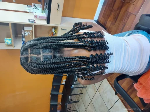 Kwayah African braiding Hair Salon, Houston - Photo 3