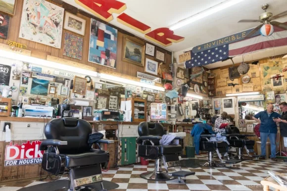 Doug's Barber Shop, Houston - Photo 3