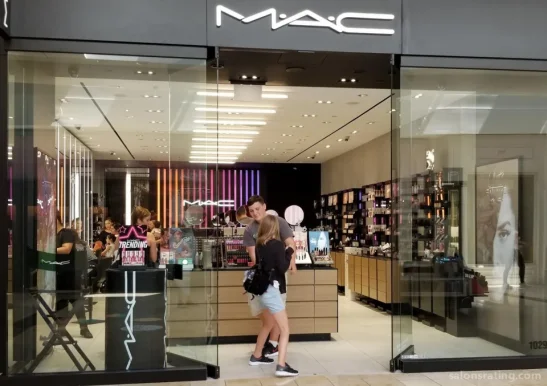 MAC Cosmetics, Houston - Photo 3